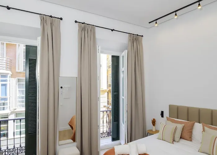 Cubo's Especeria For Adults Apartment Málaga